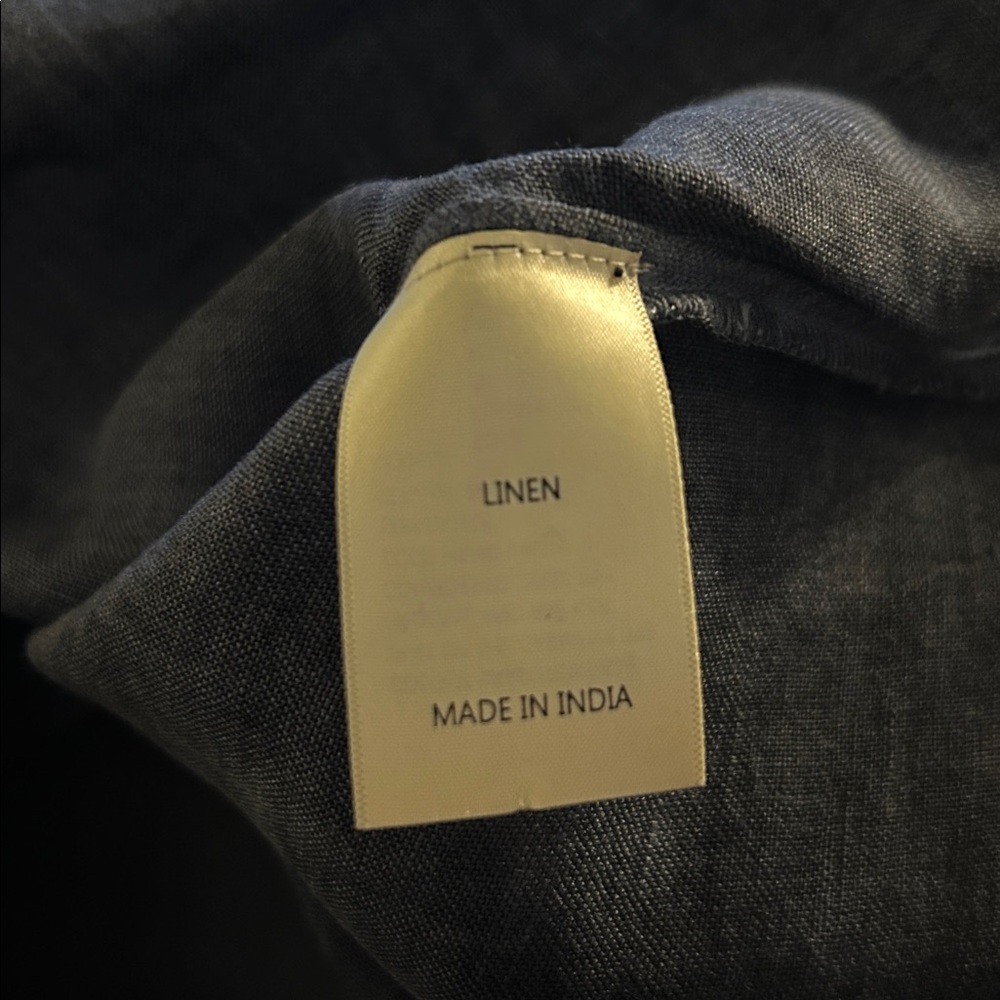 Black Linen Short Sleeve Top - Picture 6 of 7